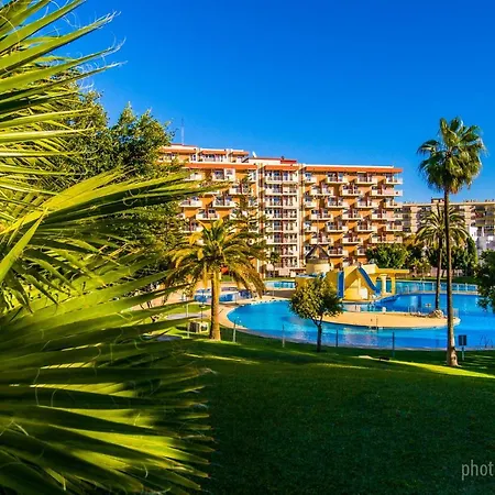 137 Minerva - Vista Al Mar - Piscina Y Playa - Cercano A Tren, Restaurantes Y Tiendas Apartment *